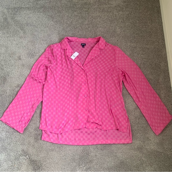 GAP Tops - NWT GAP BODY BARBIE PINK SATIN CHECKERED LONG SLEEVE BLOUSE
